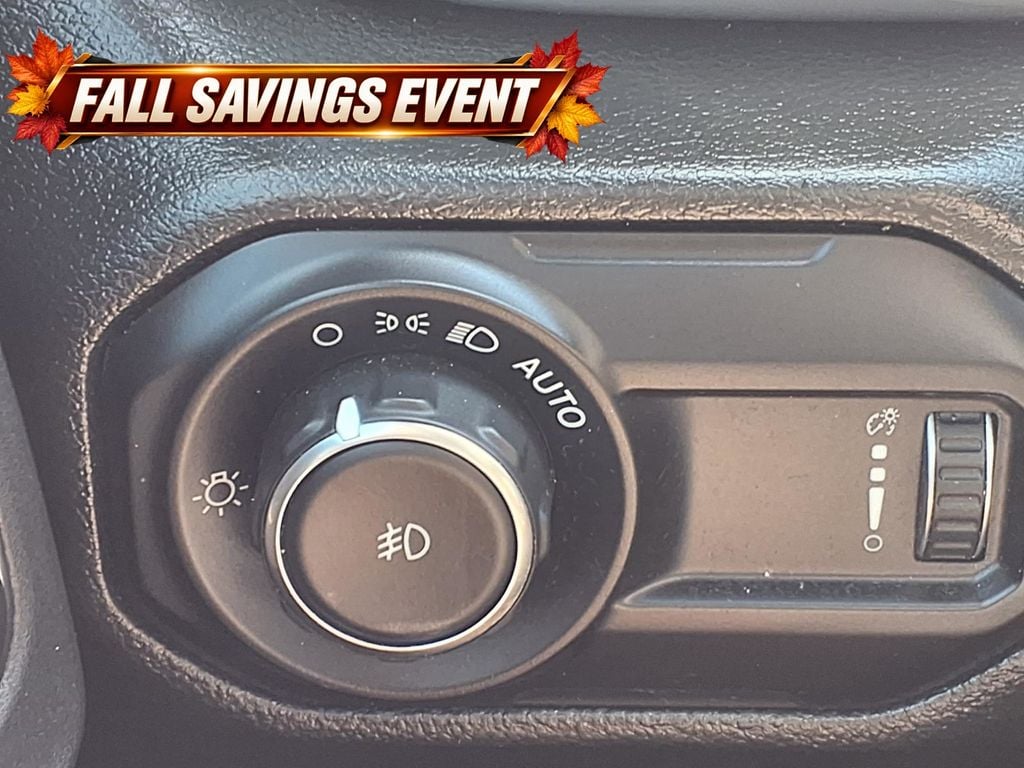 Used 2023 Black Clearcoat Jeep Sahara image 15