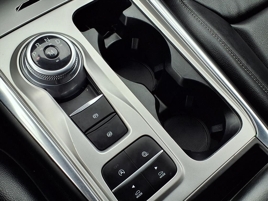 Used 2020 Blue Ford XLT image 27