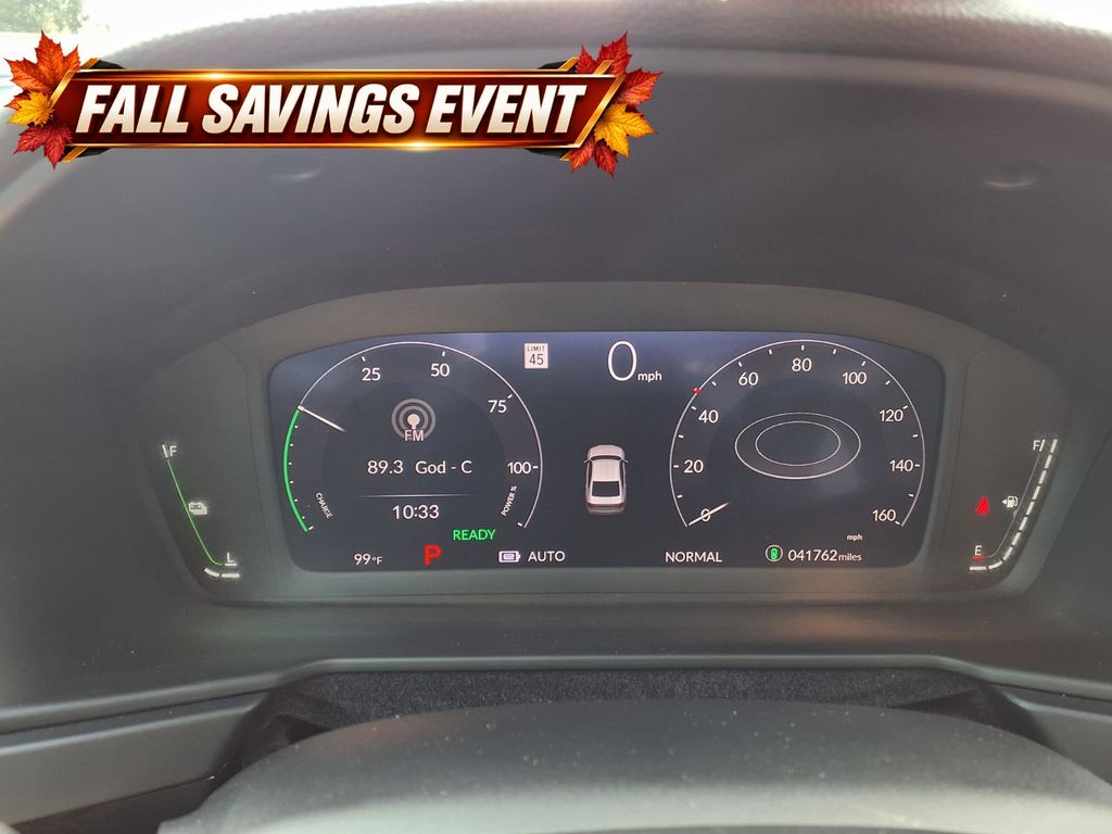 Used 2024  Honda EX-L image 30