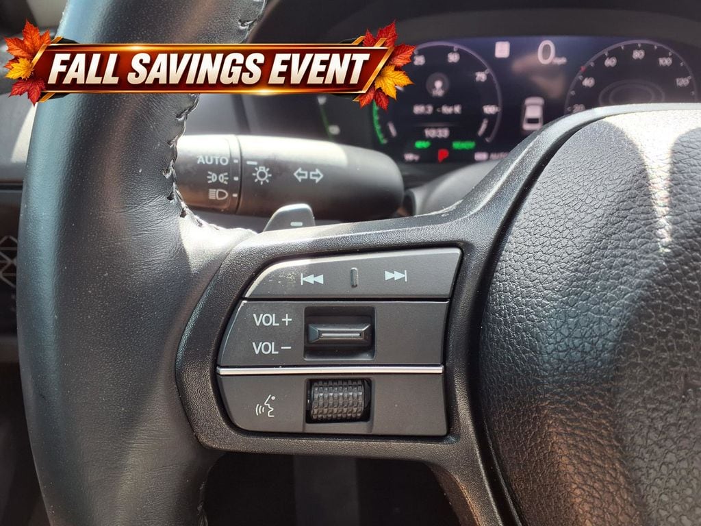 Used 2024  Honda EX-L image 21