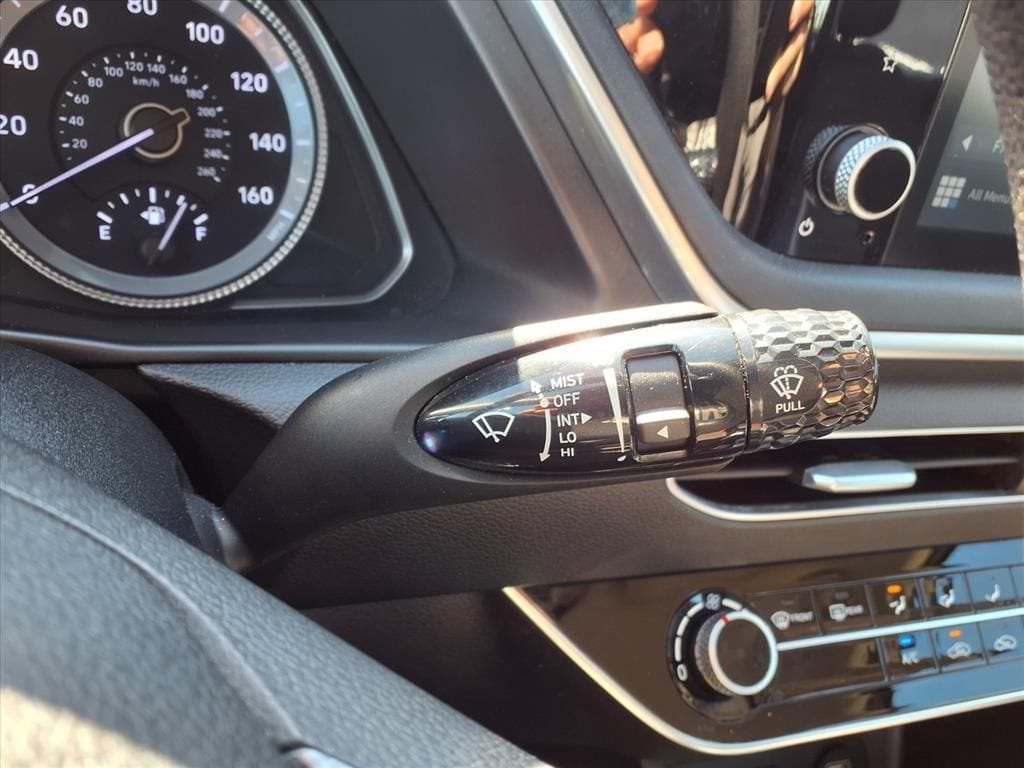 Used 2021 Portofino Gray Hyundai SE image 14