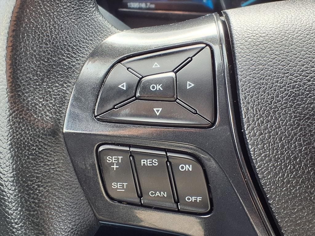 Used 2018 Magnetic Ford XLT image 16