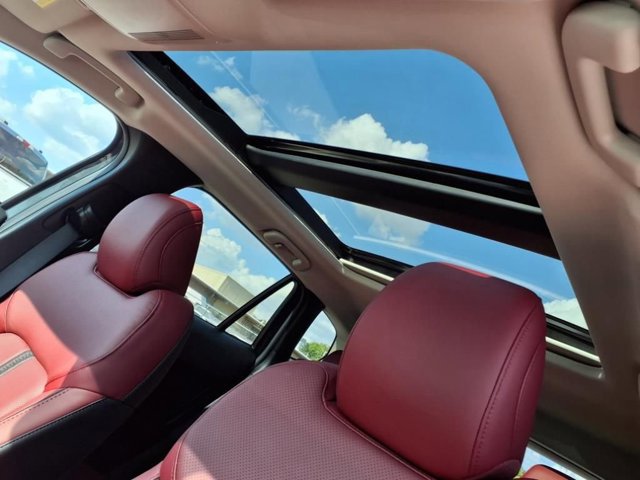 New 2025 Polymetal Gray Metallic Mazda Premium AWD image 6