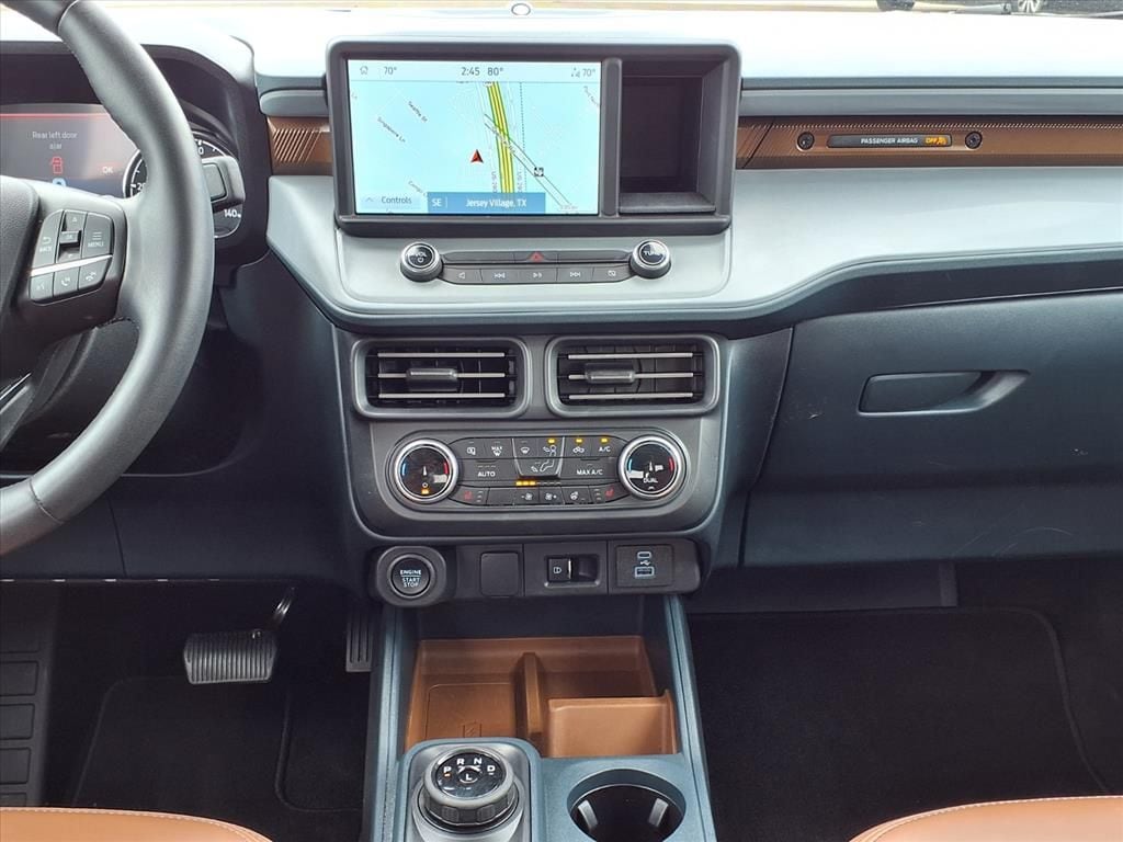 Used 2024 Cactus Gray Ford Lariat image 16