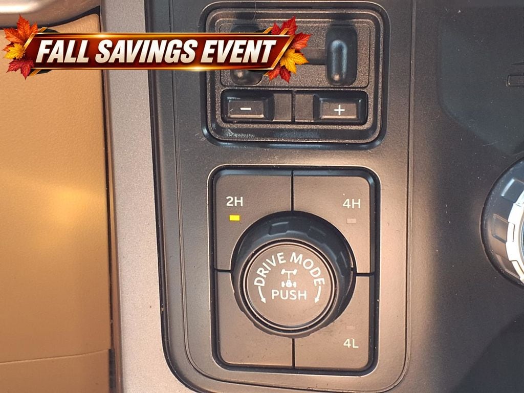 Used 2022 Oxford White Ford XLT image 23