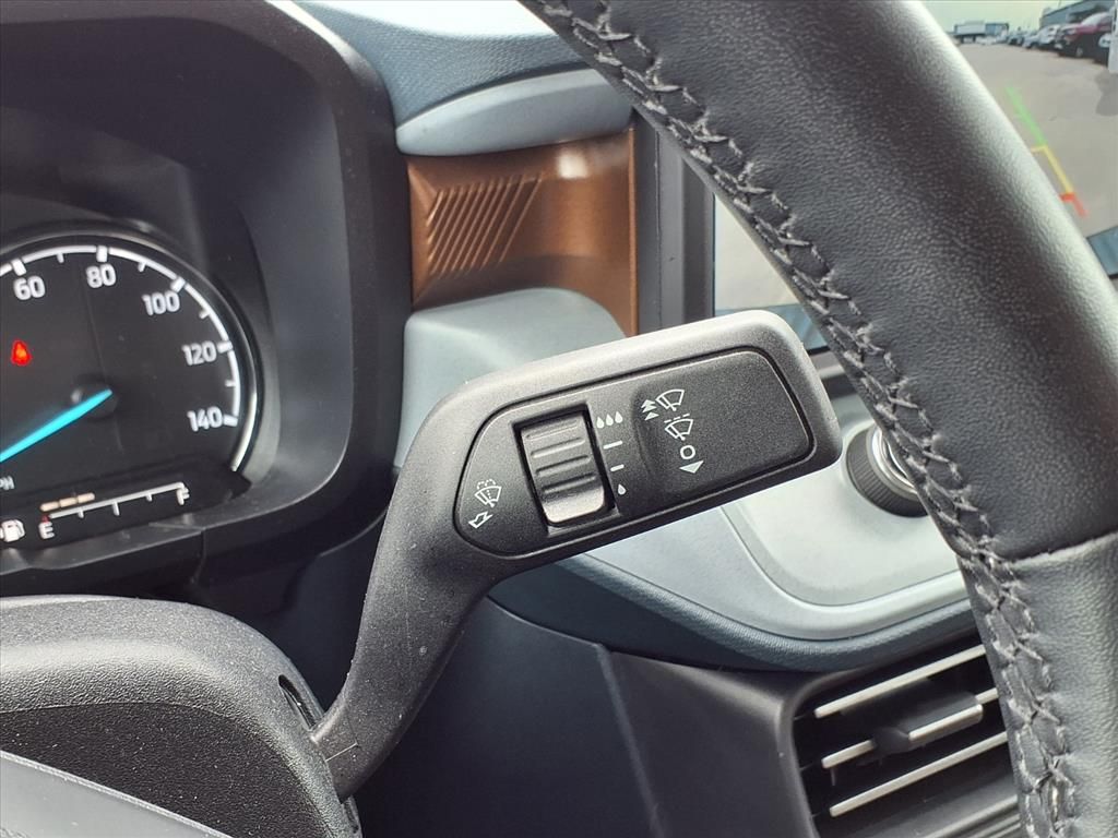 Used 2024 Cactus Gray Ford Lariat image 22