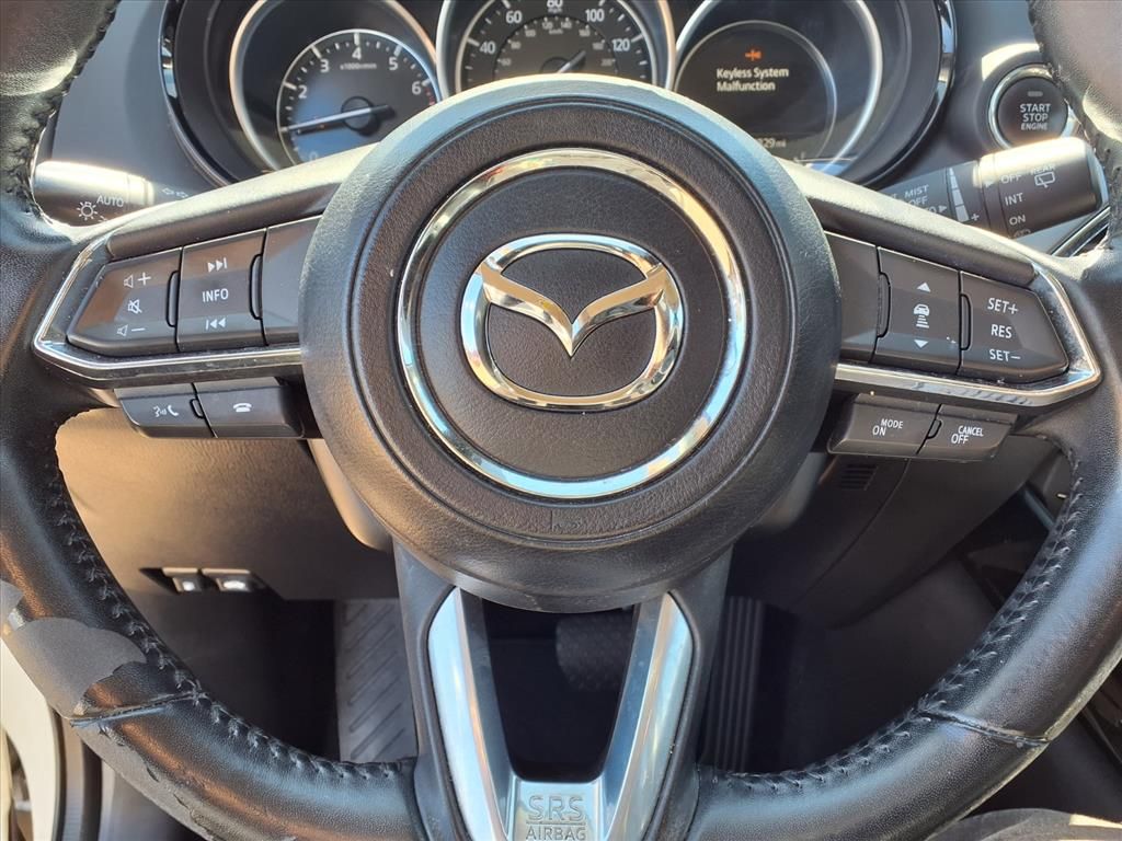 Used 2022 Snowflake White Pearl Mica Mazda Touring image 18