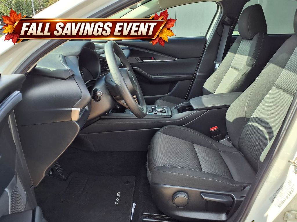 Used 2025 Snowflake White Pearl Mica Mazda 2.5 S image 10