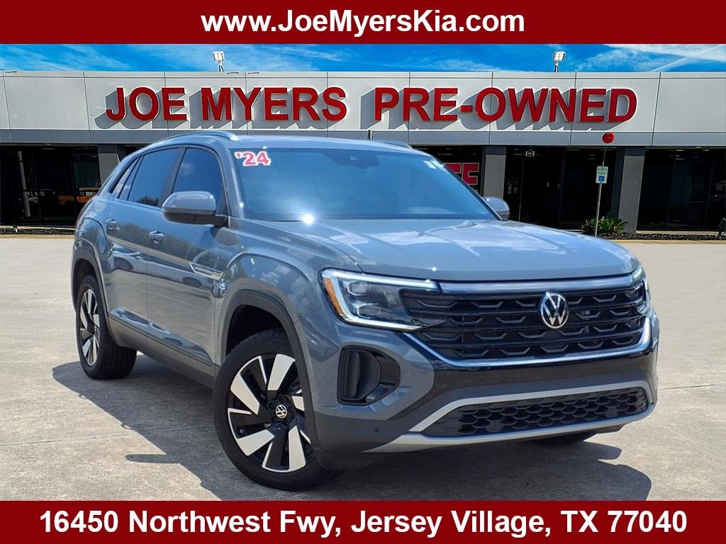 Used 2024 Volkswagen Atlas Cross Sport 2.0T SE w/Technology SUV