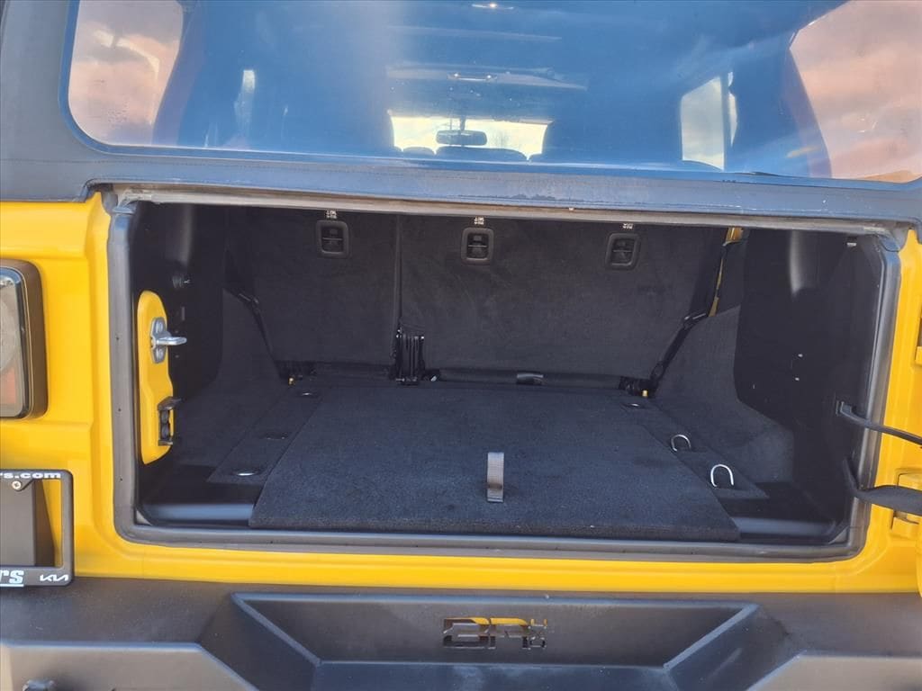 Used 2019 Baja Yellow Clearcoat Jeep Unlimited Sport S image 12