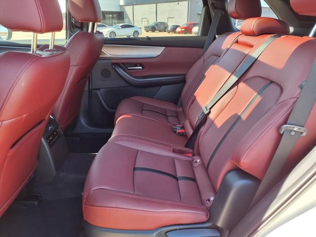 New 2026 Rhodium White Premium Mazda 3.3 Turbo Premium Plus AWD image 7