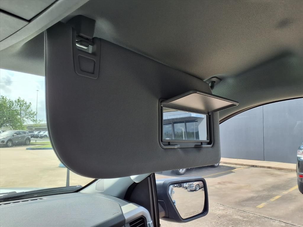 Used 2023 Iconic Silver Metallic Ford XLT image 26