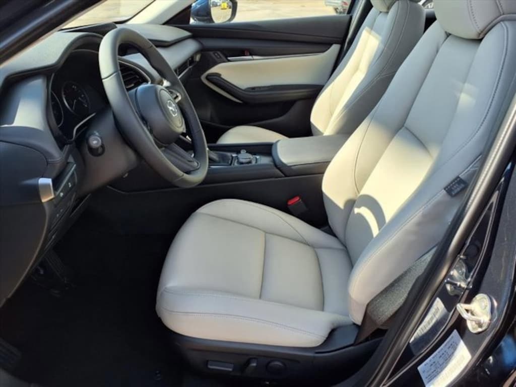 New 2026 Mazda Mazda3 2.5 S Preferred Sedan