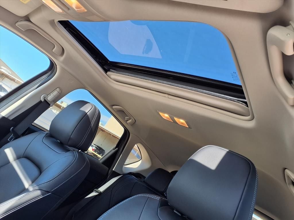 Certified Used 2025 Machine Gray Mazda 2.5 S Preferred Package image 8