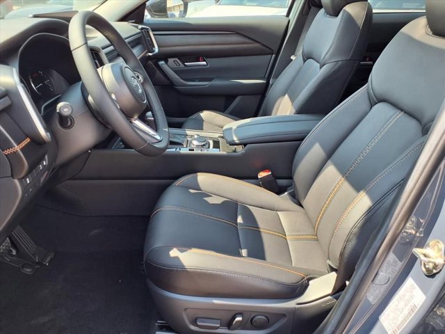 New 2025 Polymetal Gray Metallic Mazda Premium AWD image 4