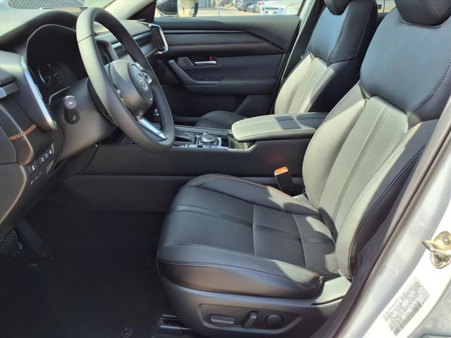 New 2026 Wind Chill Pearl Mazda Premium AWD image 4