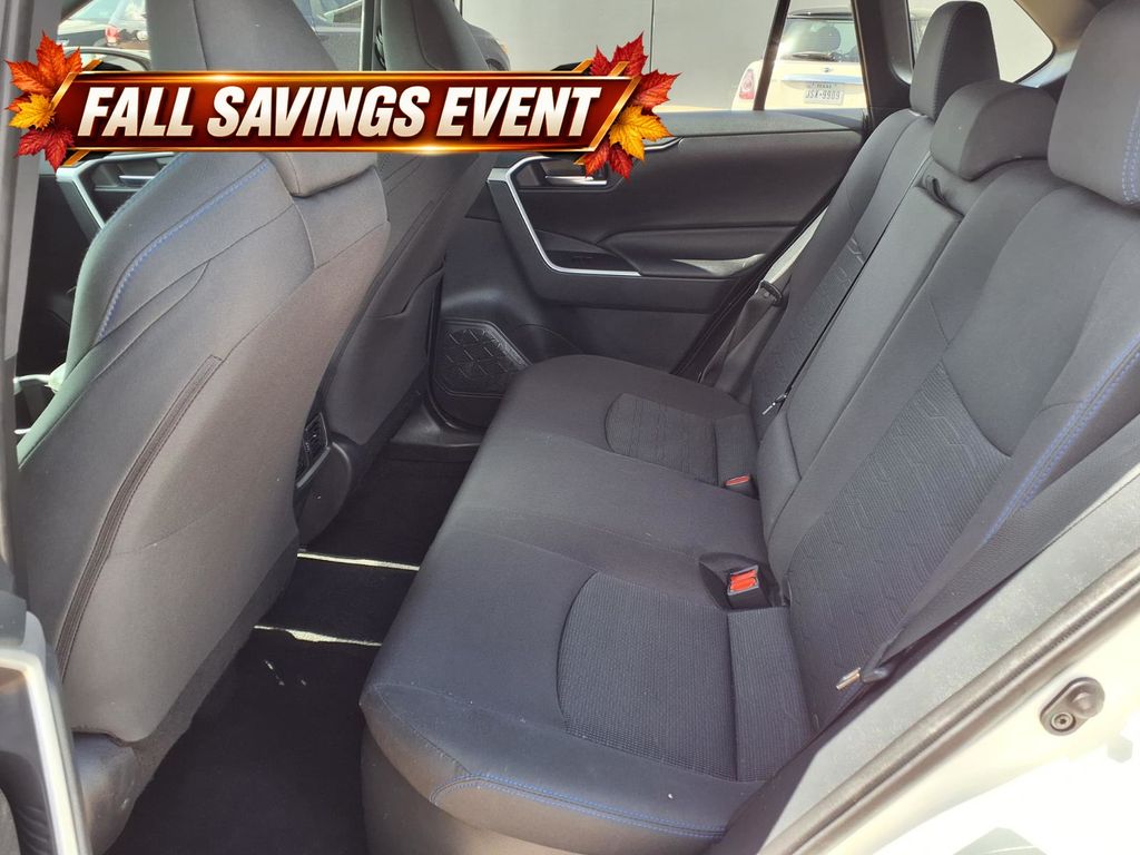 Used 2022 Blizzard Pearl Toyota SE image 11