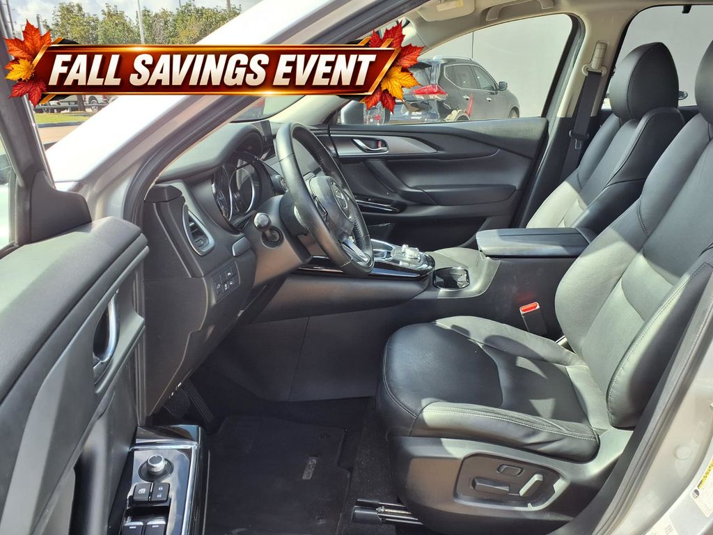 Certified Used 2022 Sonic Silver Metallic Mazda Touring image 11