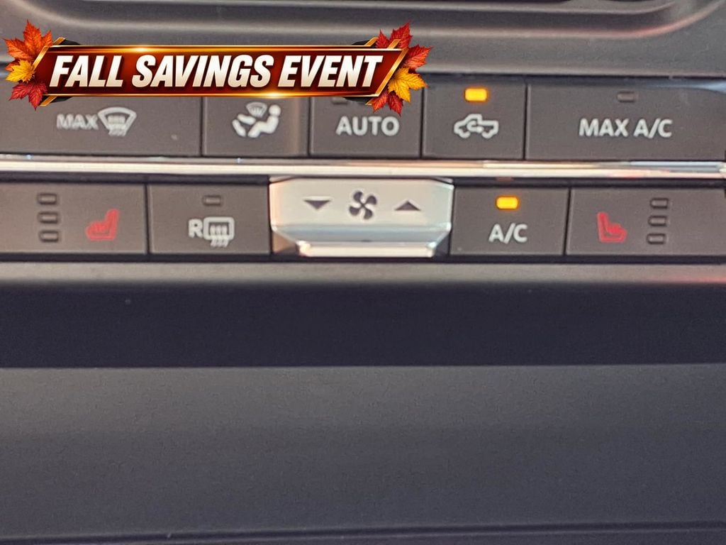 Used 2021 Guard Metallic Ford XLT image 15