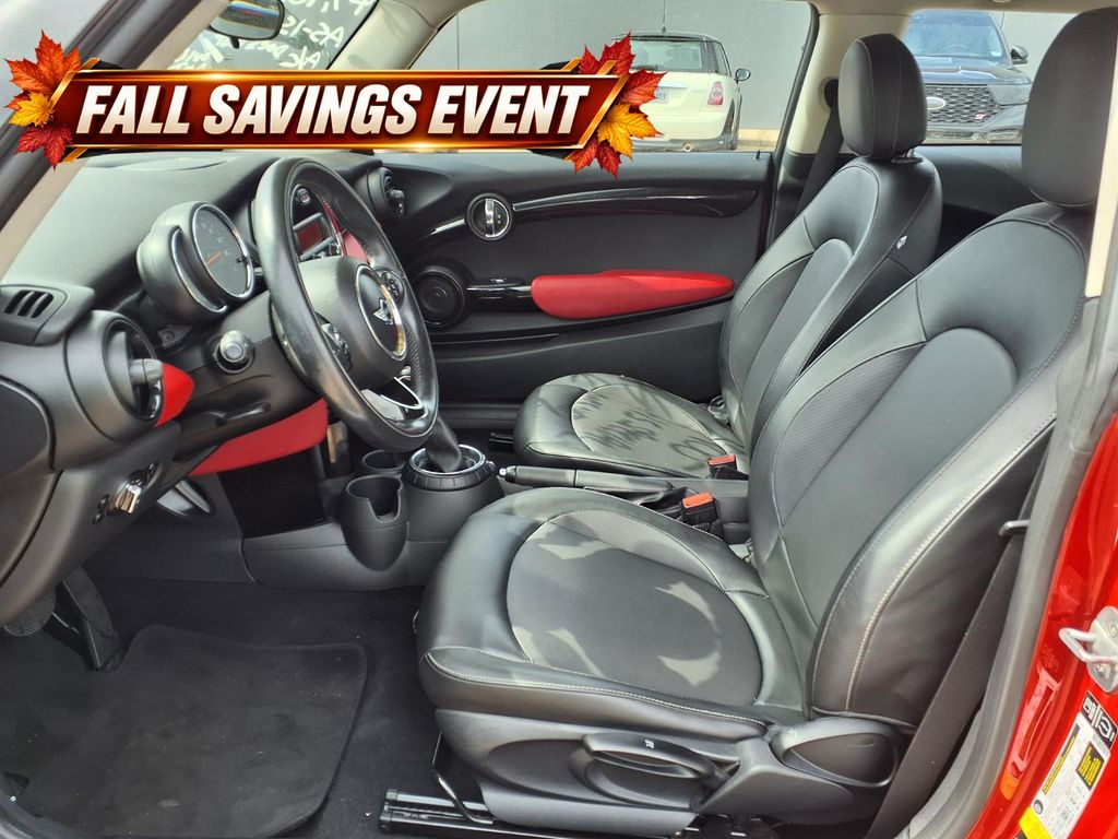 Used 2014 Blazing Red MINI Base image 10