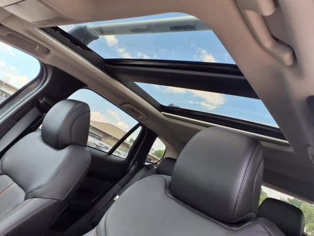 New 2025 Machine Gray Metallic Mazda 2.5 Turbo Premium Plus AWD image 6