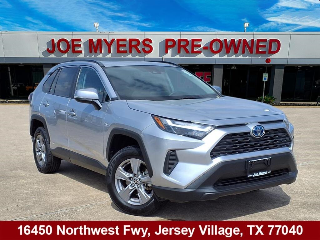 Used 2022 Toyota RAV4 Hybrid XLE SUV