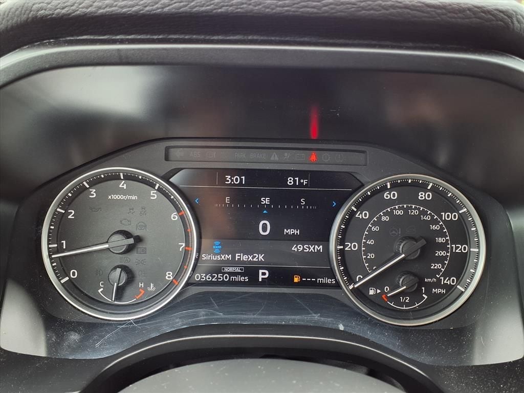 Used 2024  Mitsubishi SE image 19