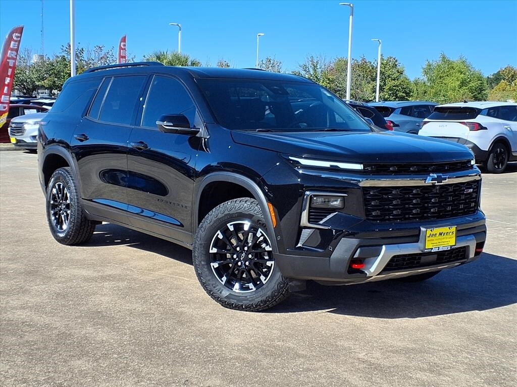 Used 2024 Chevrolet Traverse Z71 SUV