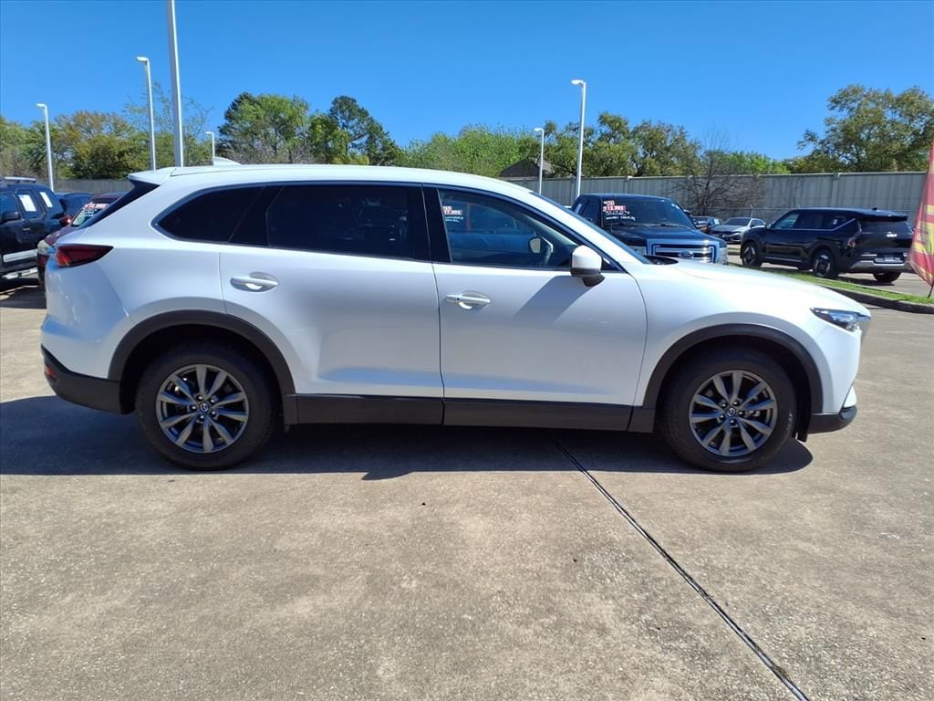 Used 2022 Snowflake White Pearl Mica Mazda Touring image 6