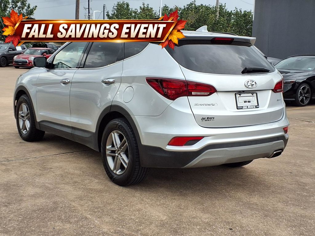 Used 2018 Sparkling Silver Hyundai 2.4 Base image 2
