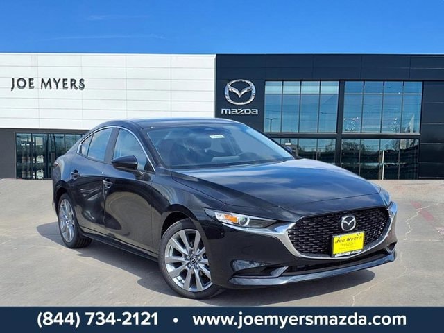 2026 Mazda Mazda3 Preferred's photo