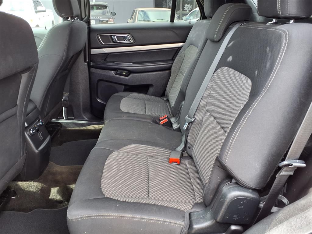 Used 2018 Magnetic Ford XLT image 8