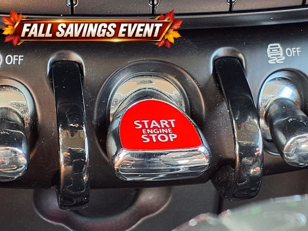 Used 2014 Blazing Red MINI Base image 14
