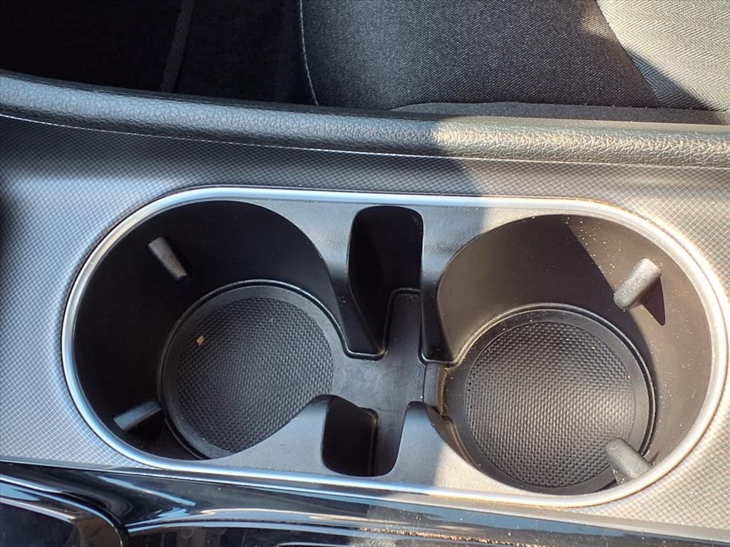 Used 2021 Portofino Gray Hyundai SE image 24