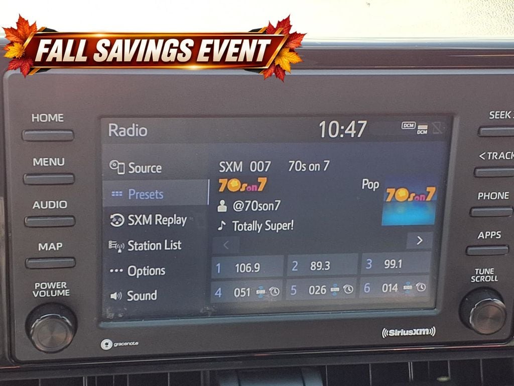 Used 2022 Blizzard Pearl Toyota SE image 28