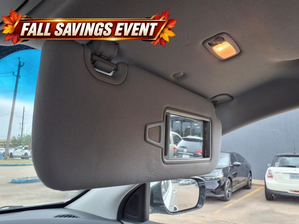 Used 2018 Sparkling Silver Hyundai 2.4 Base image 27