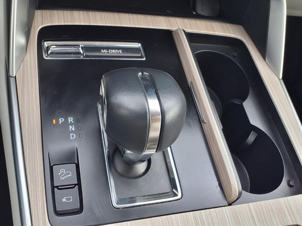 Used 2024 White Mazda 3.3 Turbo Premium Plus image 22