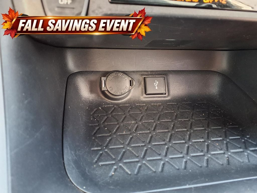 Used 2022 Blizzard Pearl Toyota SE image 20