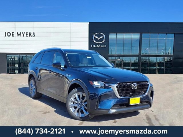 2026 Mazda CX-90 Preferred Package's photo