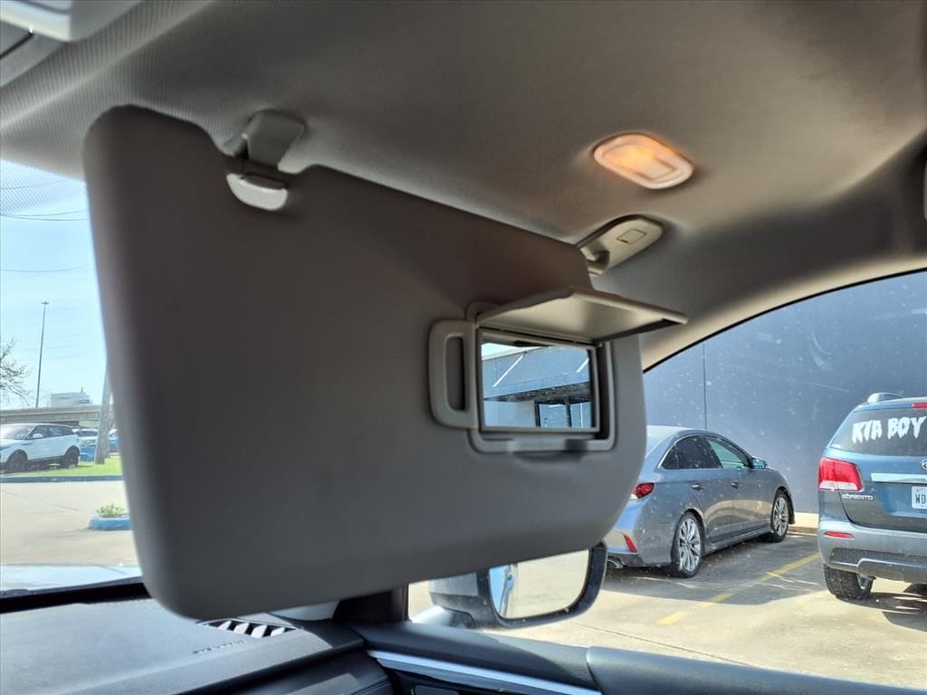 Used 2024 Gray Mitsubishi SE image 26