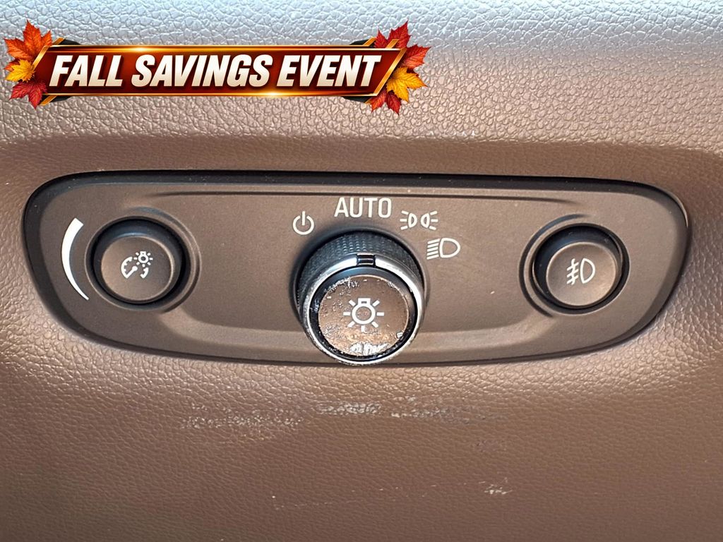 Used 2019 Cajun Red Tintcoat Chevrolet 3LT image 17
