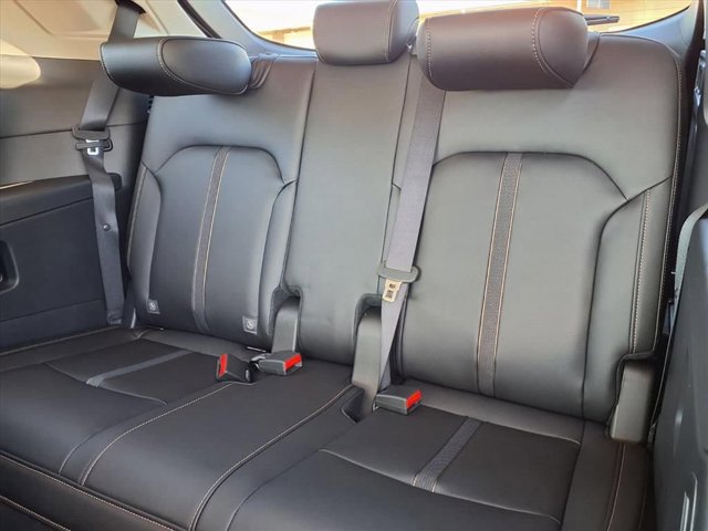 New 2026 Rhodium White Premium Mazda 3.3 Turbo Select AWD image 9