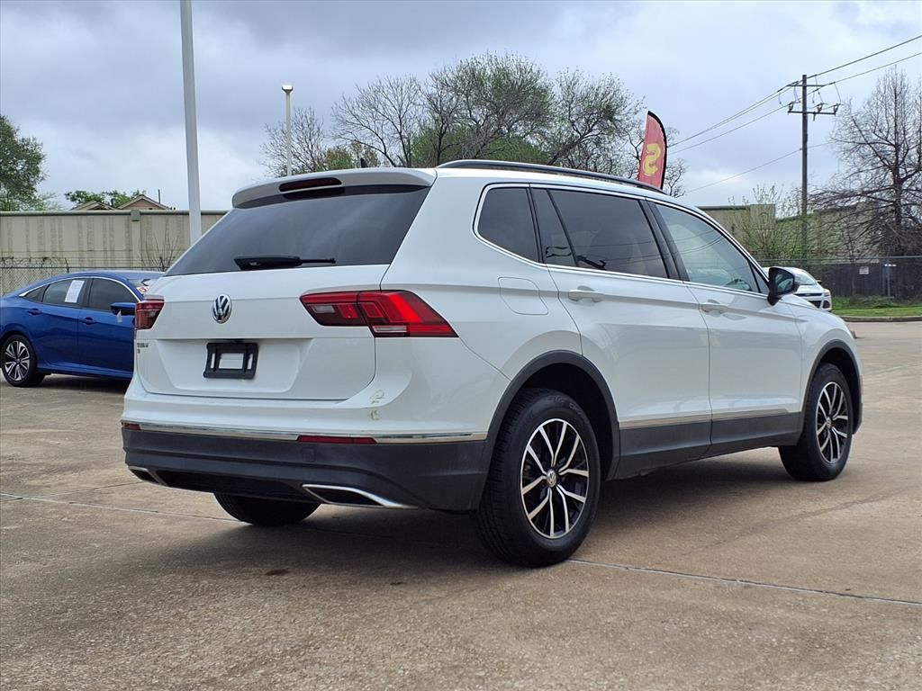 Used 2021 Pure White Volkswagen 2.0T SE image 6