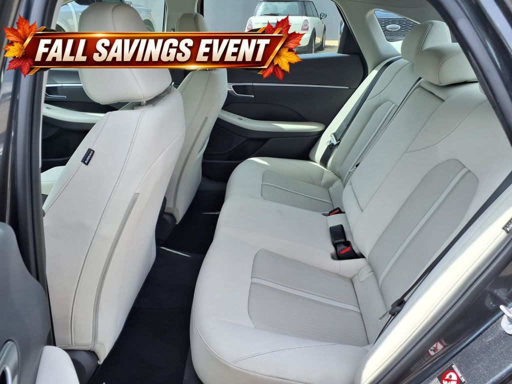 Used 2023 Portofino Gray Hyundai SEL image 11