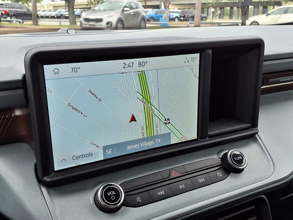 Used 2024 Cactus Gray Ford Lariat image 23