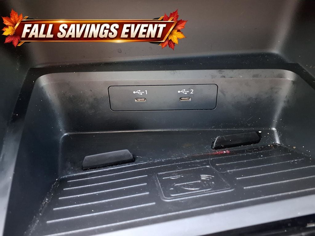 Used 2022  Audi 40 Prestige image 23