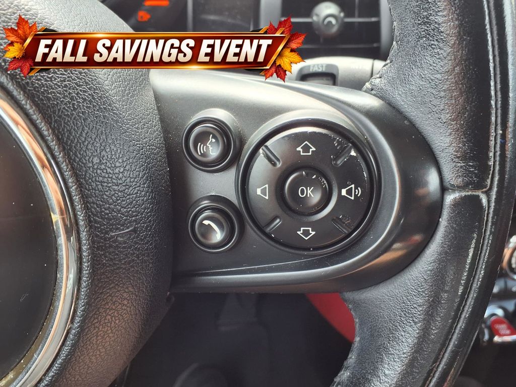 Used 2014 Blazing Red MINI Base image 18