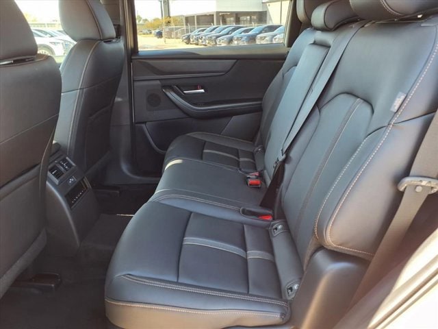 New 2026 Rhodium White Premium Mazda 3.3 Turbo Select AWD image 6