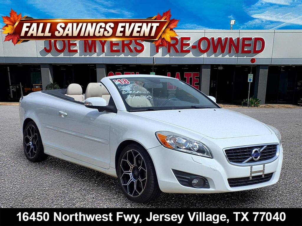 2011 Volvo C70 T5