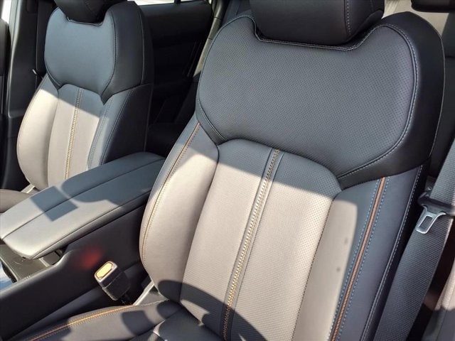 New 2025 Wind Chill Pearl Mazda 2.5 Turbo Premium AWD image 5